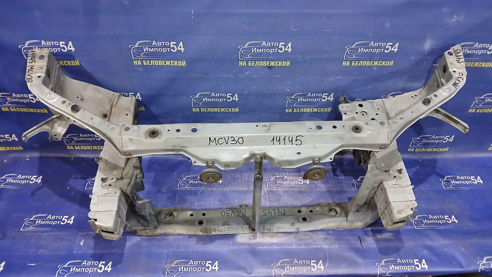 Рамка радиатора / телевизор TOYOTA WINDOM 2001-2006