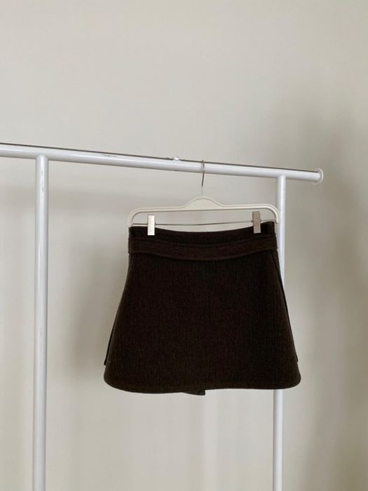 ЮБКА-БАСКА САВЬЕ ХАКИ