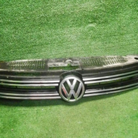 Решетка радиатора VW Tiguan 1 (2011-2018)