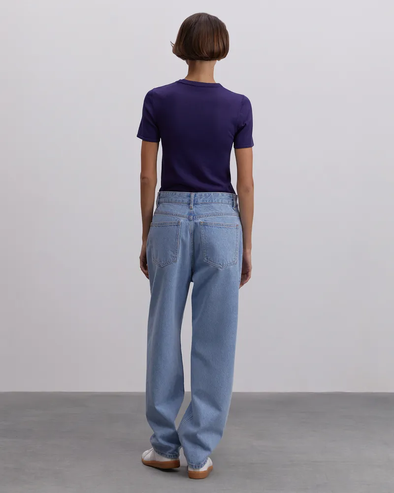 Темно-синяя футболка из вискозы с рубчиком