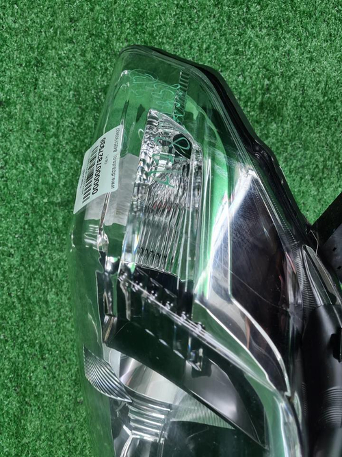 Фара левая Toyota LC Prado 150 (2013-2017) LED