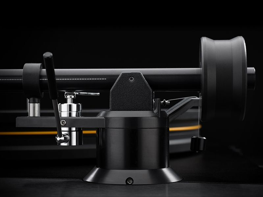 Виниловый проигрыватель MOFI ELECTRONICS UltraDeck Black