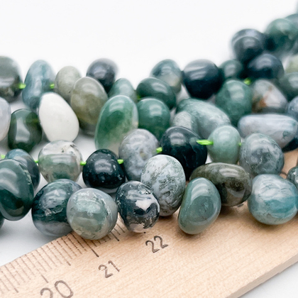 "Индийский агат" фриформ бусины (халцедон), размер около 8-10 мм, цена за отрезок 19 см (1/2 нити)