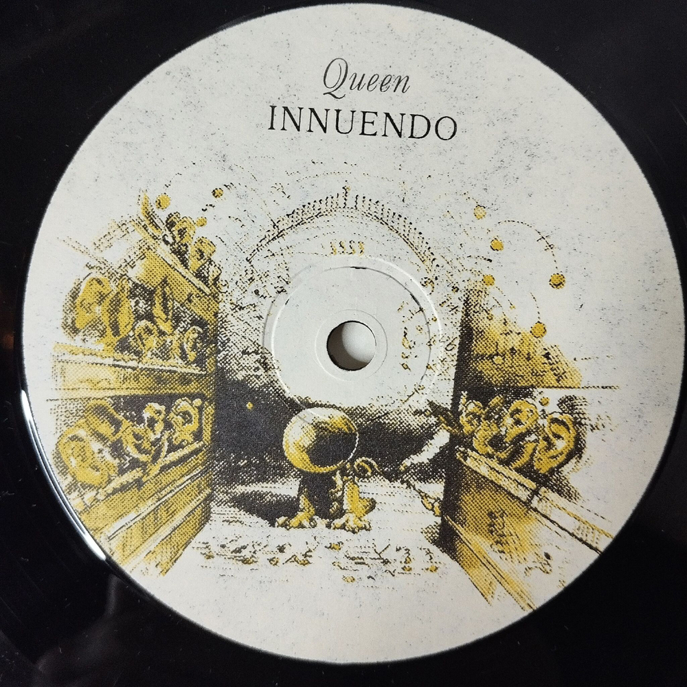 Винтажная виниловая пластинка LP Queen Innuendo (Россия 1994)