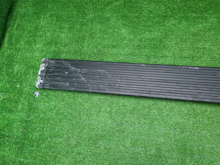 Подножка правая Lixiang L9 (2022-н.в.)