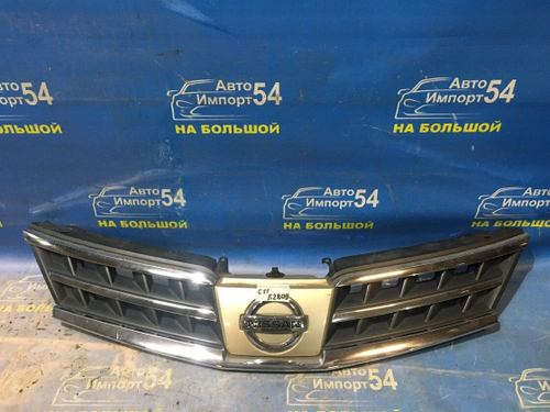 Решетка радиатора NISSAN TIIDA 2008-2012