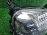 Фара правая Nissan X-Trail 2 Т31 (10-15) ксенон