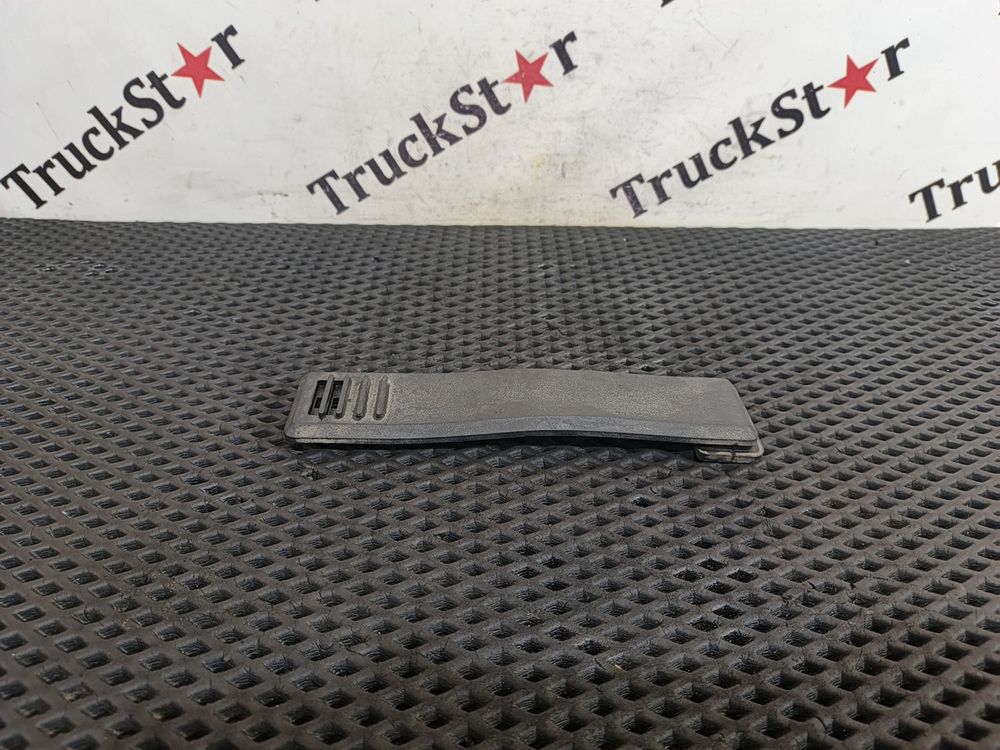 Комплект креплений крыла