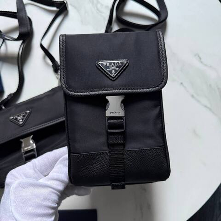 Сумка-мессенджер Prada