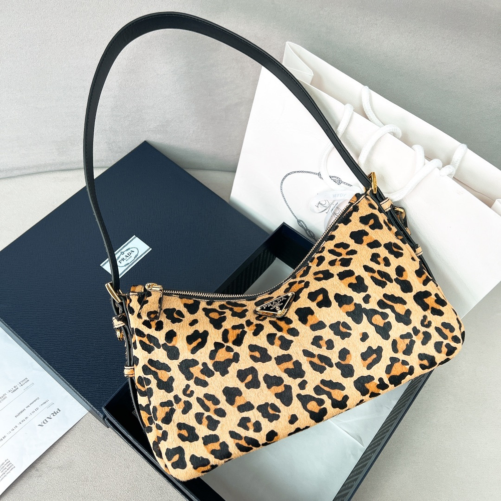 Prada Aimee 34 cm