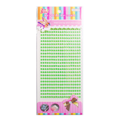 Стразы самоклеющиеся Салатовые d=3 мм 900 шт