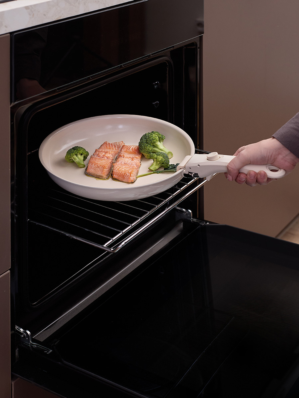 Набор посуды для приготовления со съемной ручкой smart ceramic, 7 предметов, цвета топленого молока