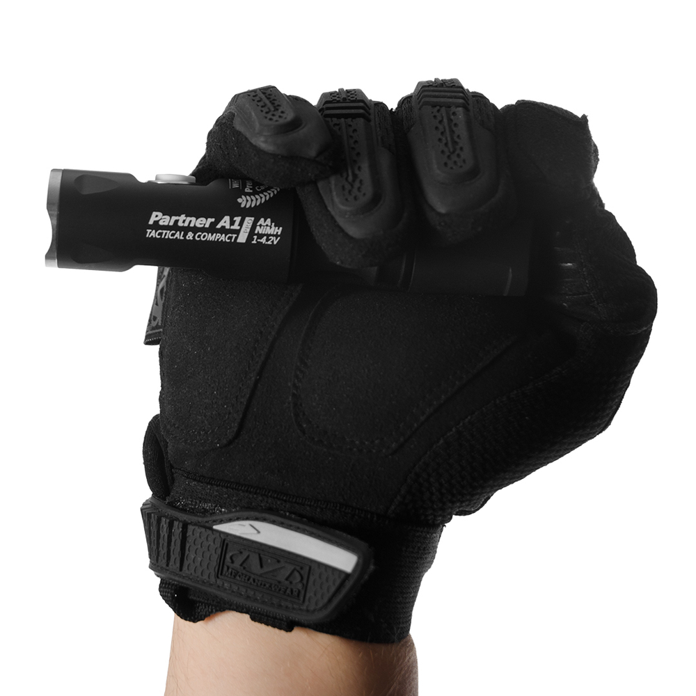 Фонарь Armytek Partner A1 Pro XP-L Теплый