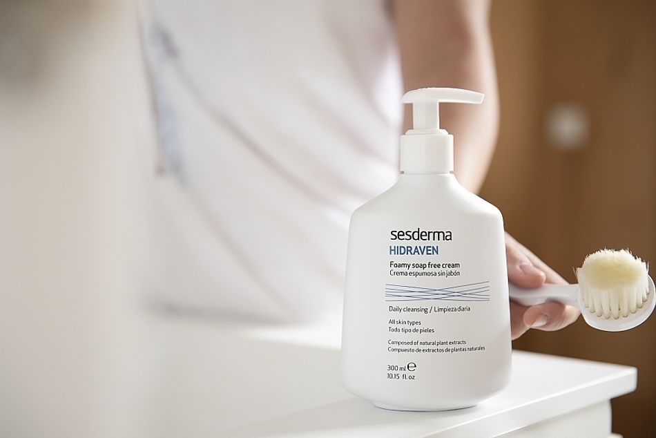 Крем-пенка для умывания SESDERMA HIDRAVEN Foamy Soap Free Cream 300 мл