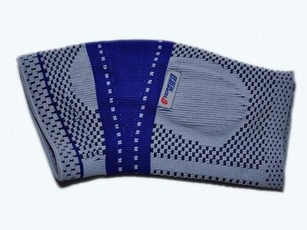 Налокотник для правой руки с силиконовыми вставками :SKT 6801