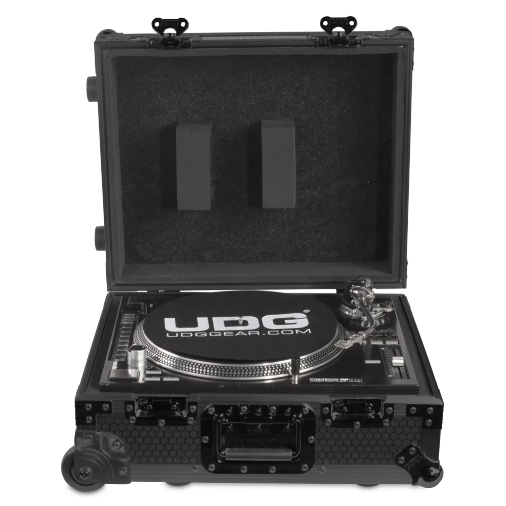 Кейс UDG Ultimate Flight Case Multi Format Turntable Black MK2 Plus (Trolley & Wheels)