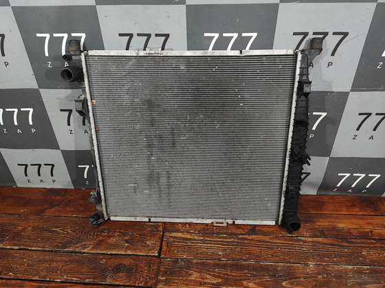 Радиатор двигателя Mercedes ML GLE (W166) Б/У Оригинал A0995004803