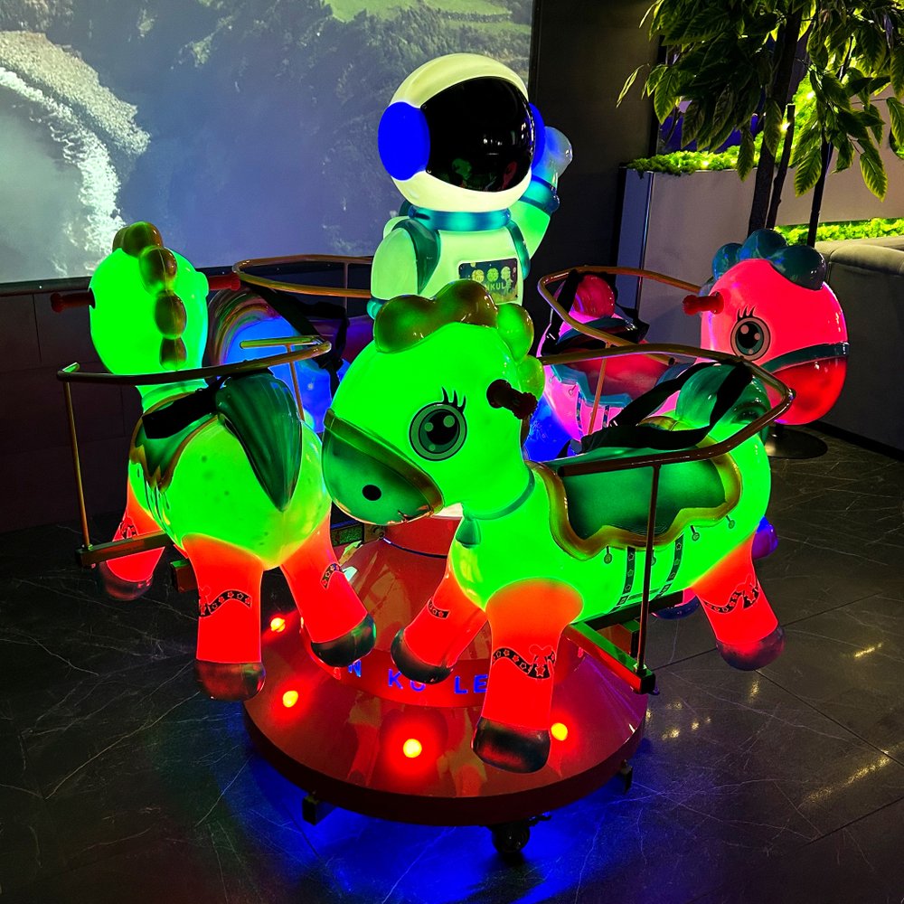 Аттракцион карусель "Космические пони"