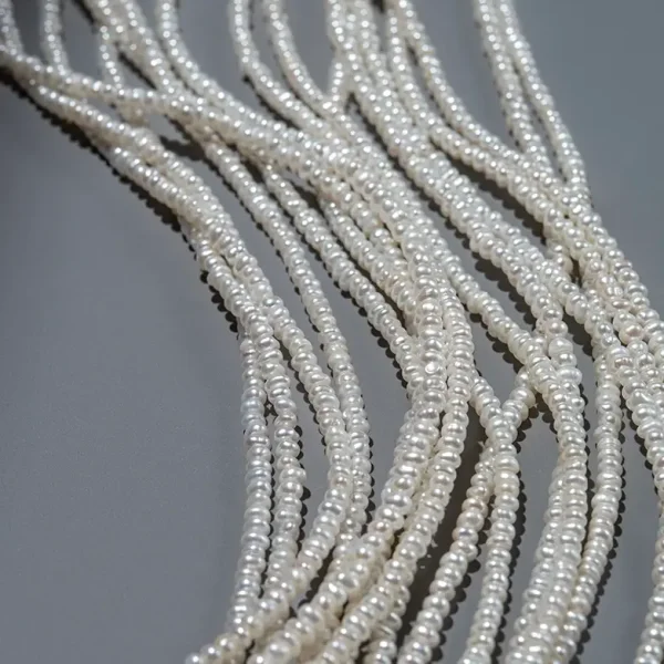 Жемчуг культивированный Бива с боковым центральным отверстием, белый, 18-26*5-8мм