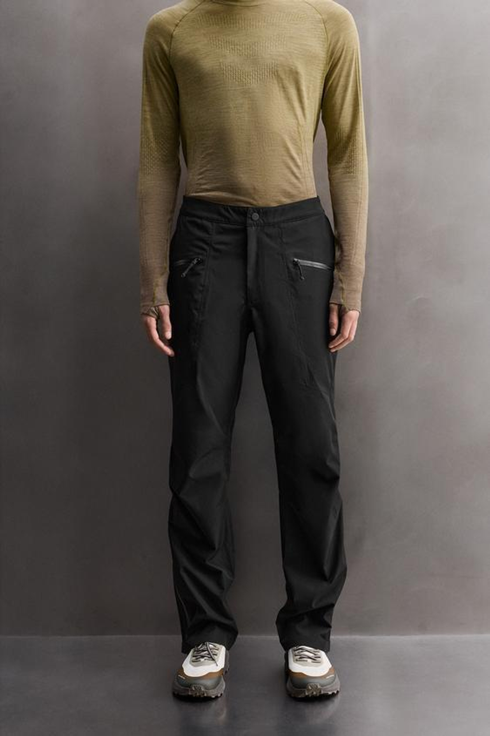 ZARA НЕПРОМОКАЕМЫЕ БРЮКИ SHELL ИЗ ВЫСОКОТЕХНОЛОГИЧНОЙ ТКАНИ, ЧЕРНЫЙ