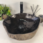 Раковина из речного камня RS-65488 48*42*15 0861