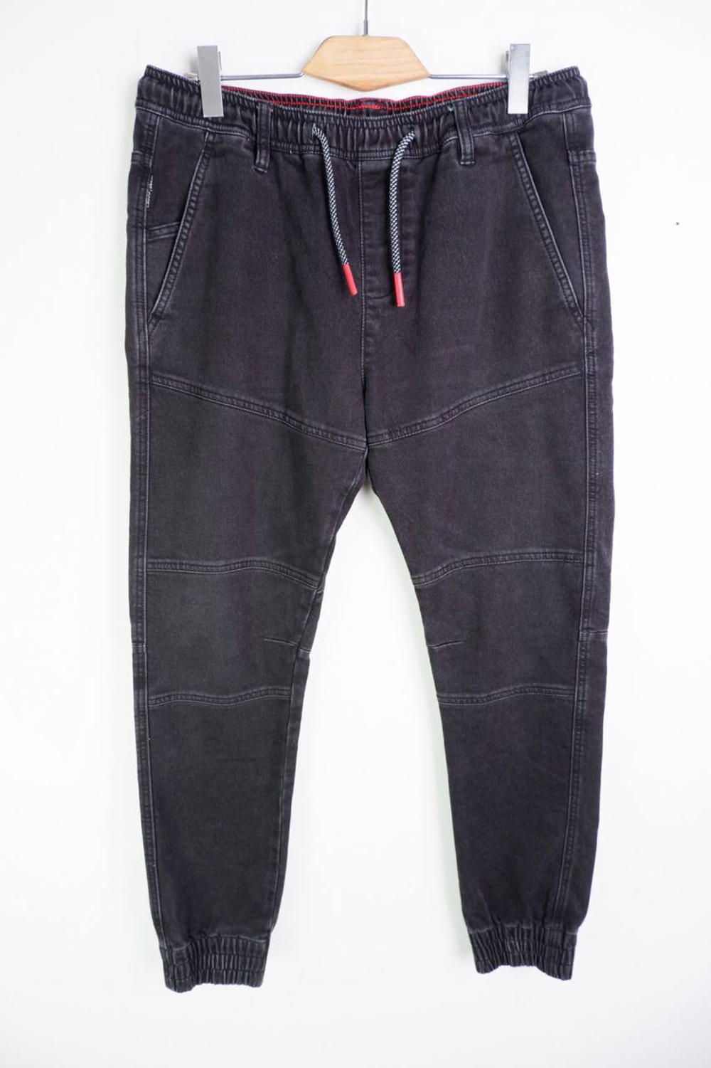 Джинсы Cropp практичные, маркировка 32, визуально на 48/50 размер