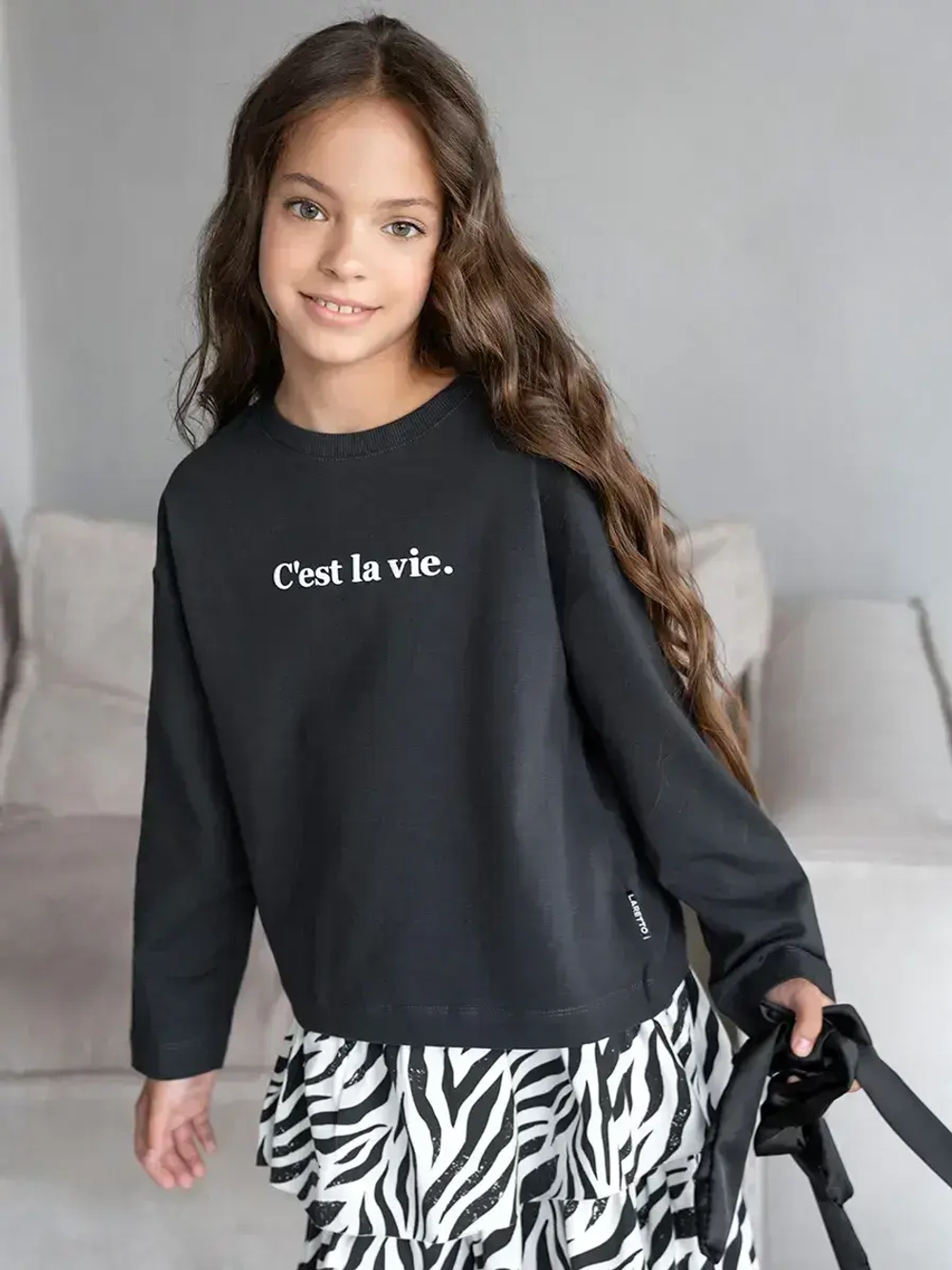 Летний костюм для девочки, лонгслив и юбка