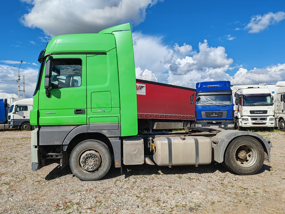 Mercedes-Benz ACTROS 4x2 Седельный тягач 1844 LS (Дизель/Газ, 11,9 л, 435 л.с., АТ)