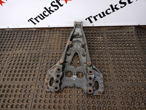 Кронштейн реактивной тяги 2018г