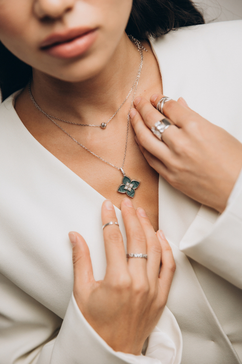 Колье "TRUE FLOWERS" с малахитом в серебре