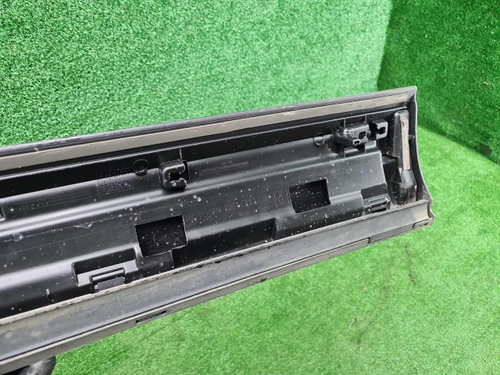 Накладка двери передняя правая Audi Q3 (14-18)