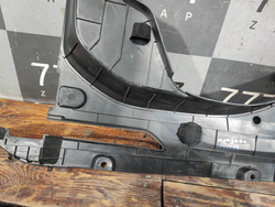 Пыльник подкапотного пространства левый Geely Monjaro 21-нв Б/У Оригинал 6608108449