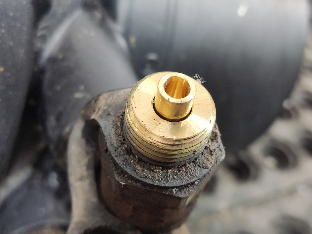 Энергоаккумулятор передний 2023г