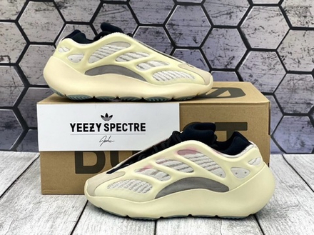 Yееzy 700 V3 Azael