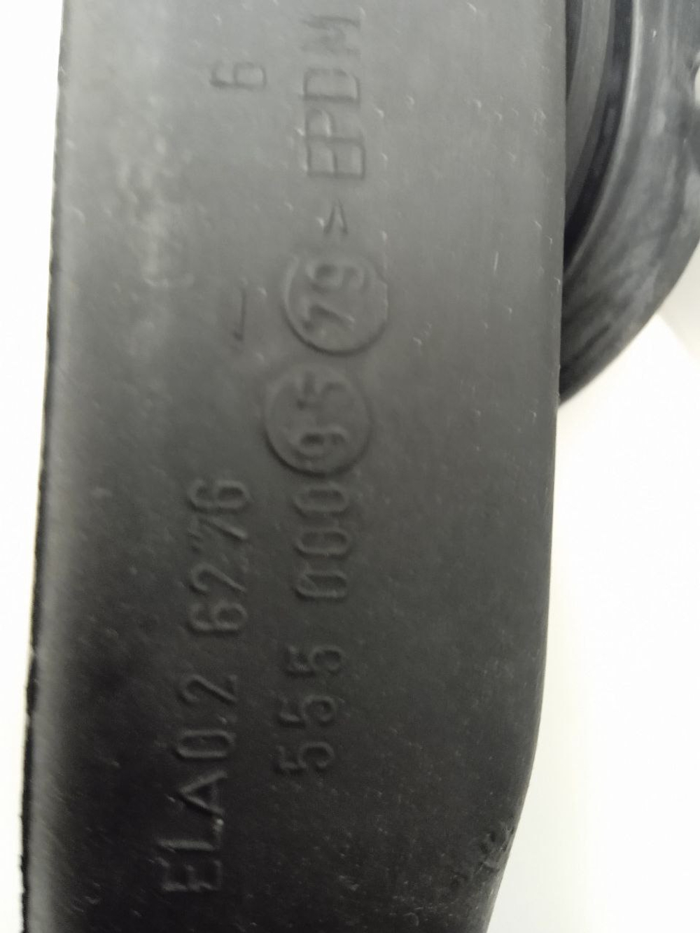 WLG20240OE кт2 Заливной патрубок для стиральной машины Bosch 267532 б/у