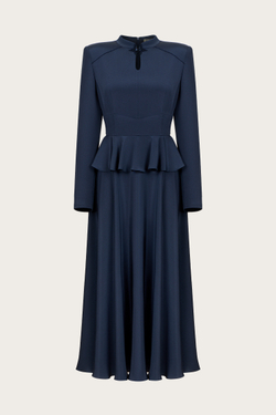 Платье из шелкового кади с баской и авторской вышивкой