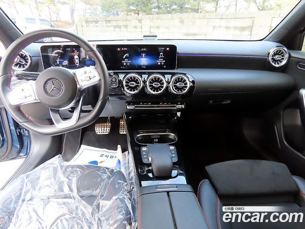 Mercedes-Benz A-Class W177 A250 4MATIC Sedan (04.2020)