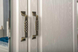 Ливерпуль Шкаф 13.27.01 Белый/Ясень ваниль