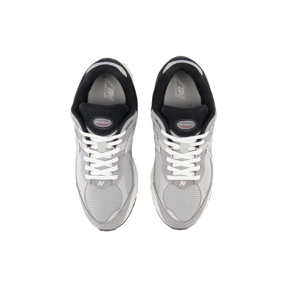 New Balance NB 2002R Беговые кроссовки Низкие Бело-серые Мужские