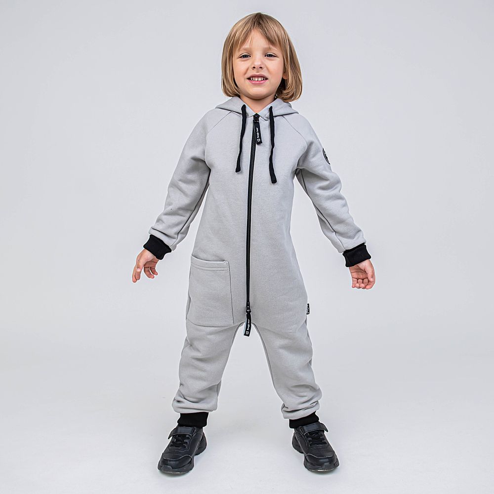 Комбинезон с капюшоном и накладным карманом "Жемчуг"