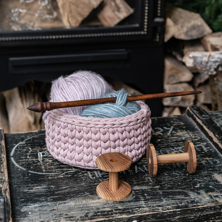 Опорное веретено с двумя катушками из натурального дерева. Art of Siberia. B36