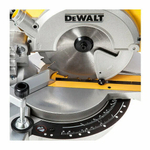 Торцовочная пила DeWalt DWS777