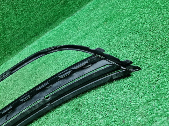 Накладка ПТФ правая VW Passat CC (2012-2017)