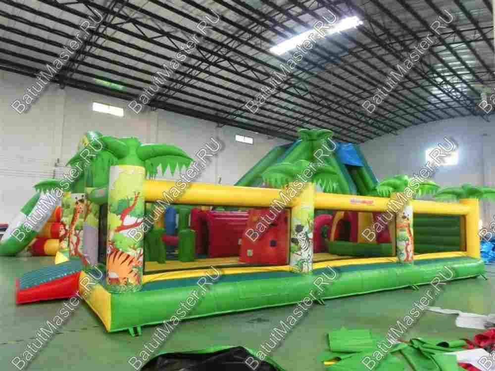 Коммерческий надувной батут "Джунгли малый со скалодромом"