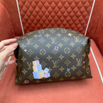 Louis Vuitton Pochette Cosmetique GM