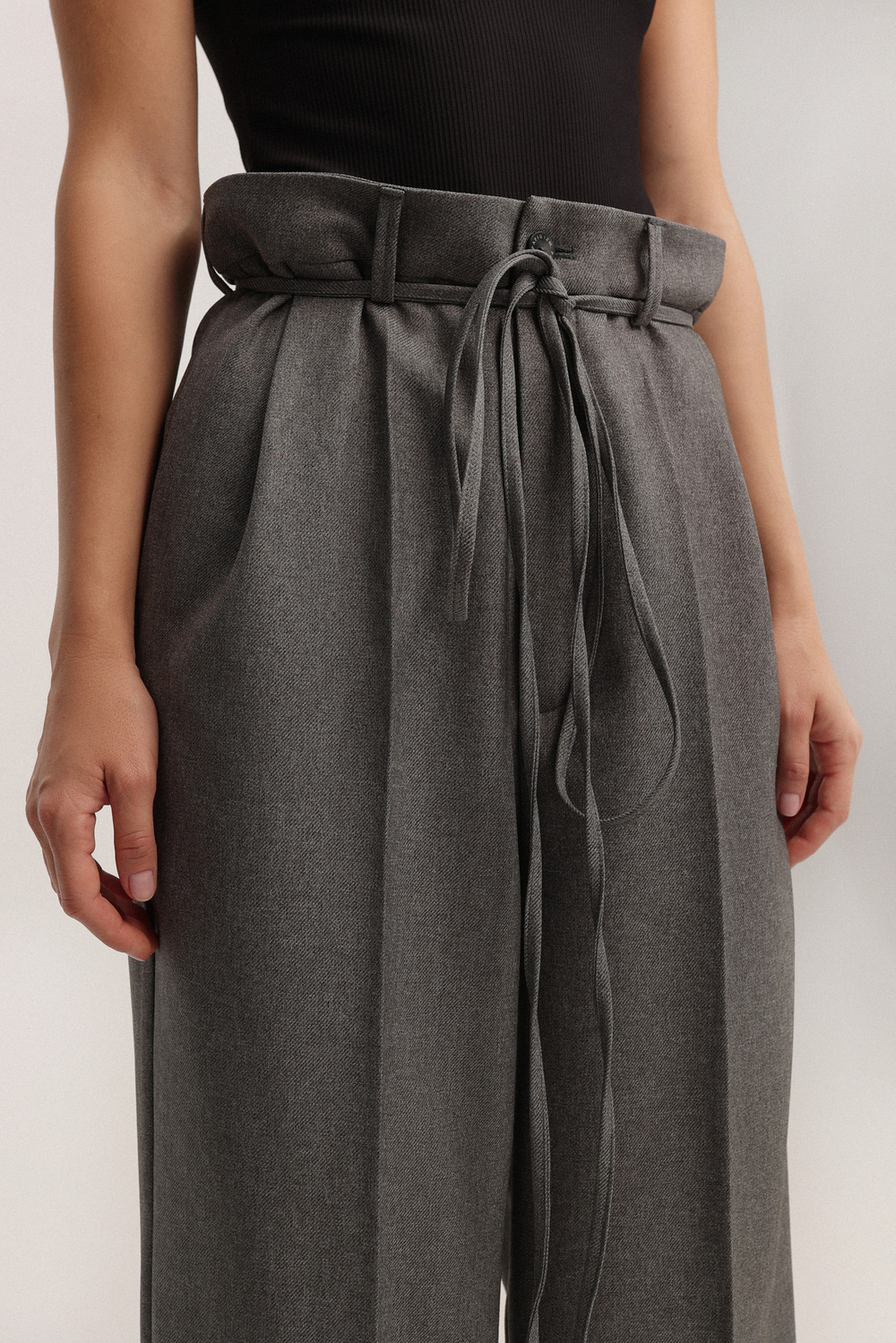 Брюки костюмные со стрелками