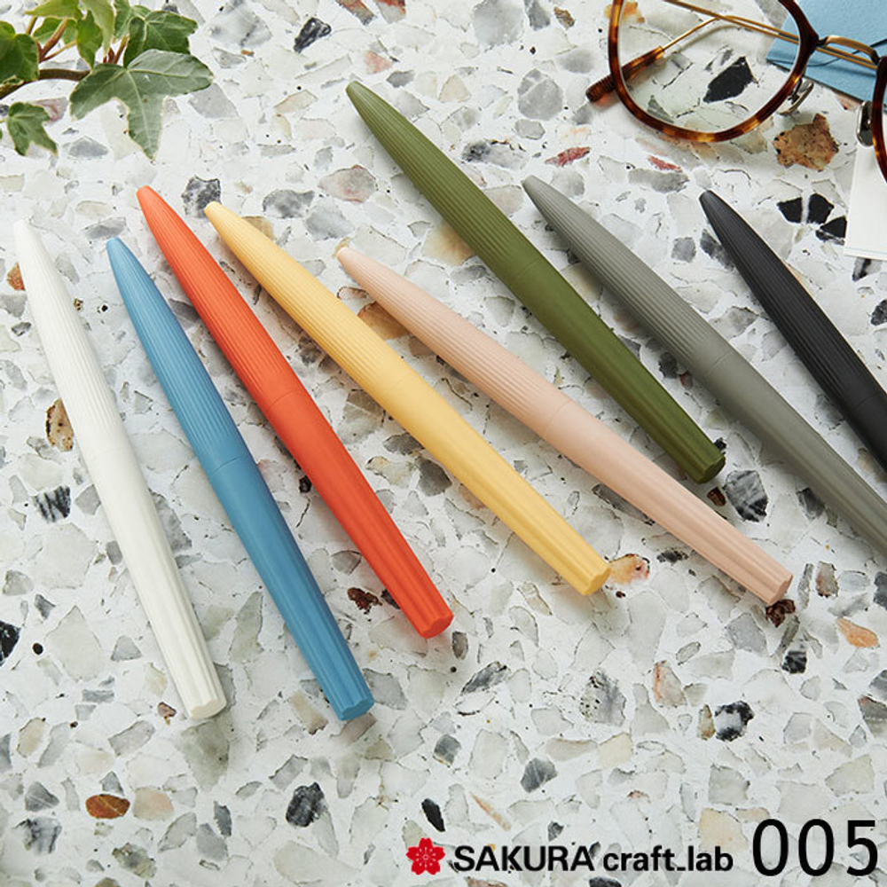 Ручка гелевая Sakura Craft Lab 005 Ash Gray