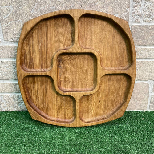 Менажница из дуба d-30см 5 секций (квадратная)