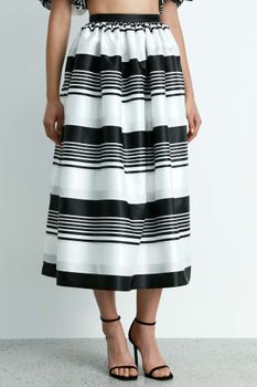 Пышная юбка миди из атласа