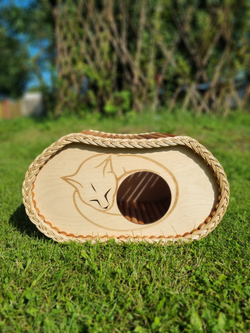 Домик для кошки, лежанка фигурная 53х36х29 см